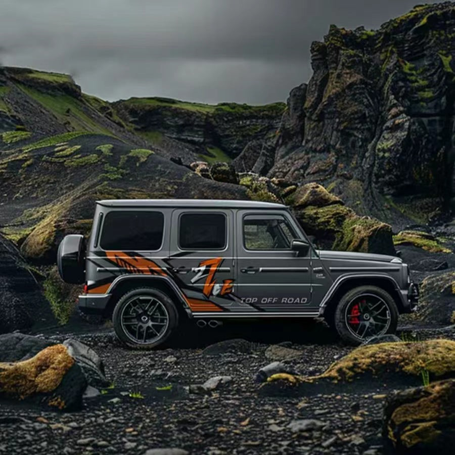 Z-Line Racing SUV Decal – Angular Stripe Off-Road Side Vinyl Wrap on Gray G-Class in Rocky Terrain