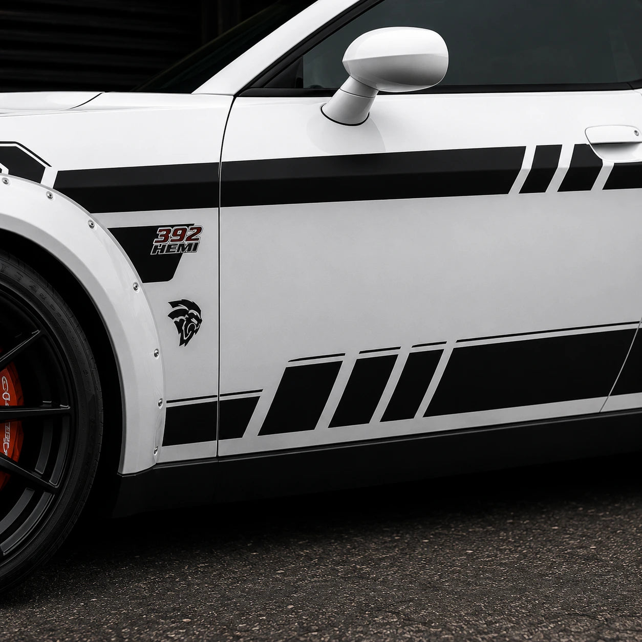 Dodge Challenger 392 HEMI Widebody racing stripe decal close-up front fender door view